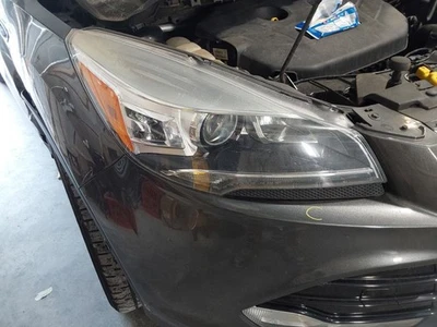 Passenger Right Headlight Xenon HID Fits 13-16 ESCAPE 3035108 - Image 1 of 4