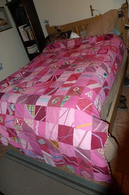 Fun, Country Farm Themed Applique Quilt Full Size Flowery Back - Image 1 of 4