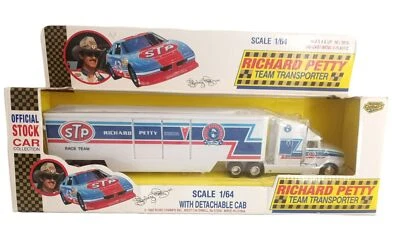 Vintage Road Champs Richard Petty Team Transporter w Detachable Cab DieCast 1:64 - Image 1 of 4