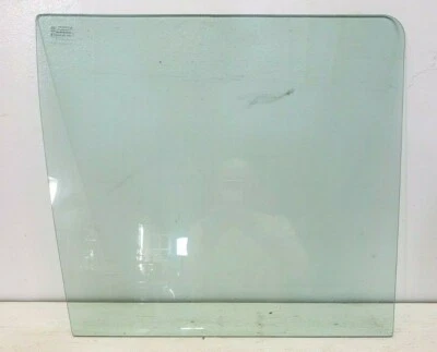 FRONT RIGHT PASS.  SIDE DOOR GLASS WINDOW FOR 1997-08 FREIGHTLINER CARGO CABOVER - Image 1 of 4
