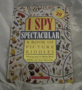 I Spy Specacular Book of Picture Riddles~HC~20 Year Edition~LBDLP - Picture 1 of 5