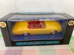 1/43 NEW-RAY 1966 FORD THUNDERBIRD CONVERTIBLE GOLD - Picture 1 of 2