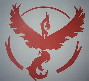 Set of 2 Team Valor Vinyl Decal Pokemon Go Moltres Red Car Laptop Tablet Sticker - Foto 1 di 1