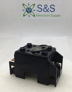 Heinemann D-23 30 Amp 2 Pole 240V Fuse Pull Out/ Holder - Picture 1 of 11