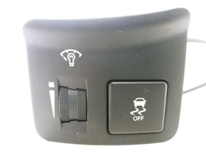 2010 2011 2012 2013 KIA SOUL DASH DIMMER TRACTION CONTROL SWITCH OEM 201005702 - Picture 1 of 5