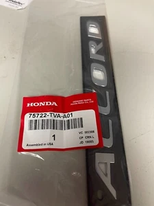 75722-TVA-A01 Genuine Honda Emblem Rear (Accord) - Bild 1 von 1