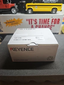 Luz sensor visión Keyence IV3-L5C  - Imagen 1 de 4