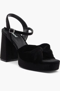 Neu.! Abound Pamela Samt Sandalen Plateau Gr. 7M kreuz und quer verstellbarer Riemen wunderschön - Bild 1 von 4