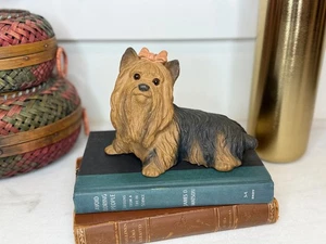 Vintage Homco Yorkie Yorkshire Terrier Hund Figur Statue rosa Schleife - Bild 1 von 9