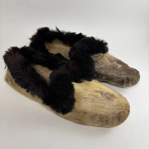 1880s Native American Alaskan Inuit Fur Moccasins with Quill-Work Floral Details - Picture 1 of 10
