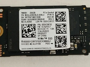 Samsung PM9B1 MZ-AL42560 256 GB NVMe 42mm Solid State Drive - Picture 1 of 6