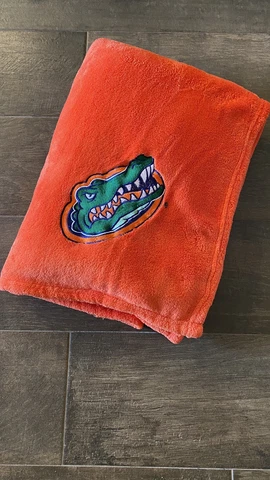 UF Gator throw blanket Cover