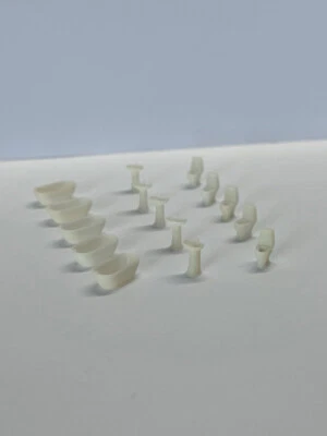 5 SET Arredo bagno (WC, lavabo e vasca) scala HO 1/87