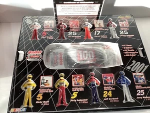 1/24 Team Caliber 2001 Hendrick Motorsports 100th Win Chevy With Figures Gordon - Picture 1 of 2