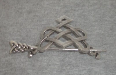 New Silvertone Functional & Decorative Heart Celtic Style Hair Pin Elegant - Image 1 of 3