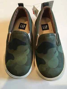 NEW Baby GAP Boys Slip On Camouflage Green Boat Shoe Sneaker Loafer Sz 7 8 Twin - Picture 1 of 4
