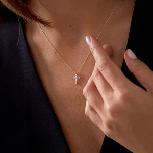 0.25 ct Vs E-F color Lab Grown Diamond Cross Pendant with 14k White Gold - Picture 1 of 4