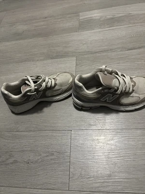 Zapatos para niños pequeños New Balance 2002R GC2002SI Foto 1 de 4