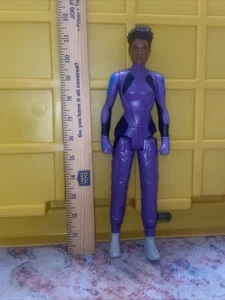 Marvel's Black Panther: Wakanda Forever Titan Hero Series SHURI Figur 11,5" - Bild 1 von 2