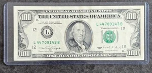 $100 Small Head Bill (1) Bill 1990 Series Serial LB A 1 Q0003 - Picture 1 of 2