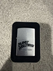 2005 Super Rare Planet Hollywood New York Zippo City  - Picture 1 of 2