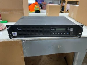 ICOM IC-FR5000 VHF REPEATER - Picture 1 of 4