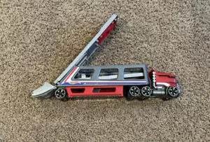 Hot wheels Hauler 11" Red/Grey Long Trailer With Ramp/track 8 Wheels - Picture 1 of 2
