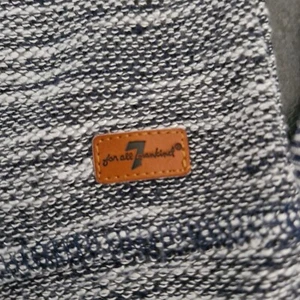7 for All Mankind Shirt, Hoodie, Pulli schwarz/weiß Gr. 4 Jahre ca. 92/98/104 - Bild 1 von 3