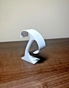 Matte White Plastic Watch Stand | Curved Display Stand/Holder | Watch & Bracelet - Picture 1 of 15