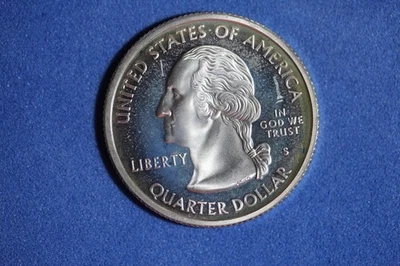 2000 S NEW HAMPSHIRE SILVER PROOF STATEHOOD WASHINGTON QUARTER #K57341 - Image 1 of 2