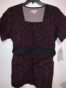 Lot Of 4 Koi By Kathy P, Dickies, Expo Uniform & Sb Scrubs. 2X Tops. 4 SCRUBS. - Picture 1 of 11