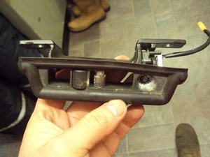 Audi TT 8N Roadster OS FAHRER Motorhaube Verriegelungsriegel 8N7871444 ELEKTRISCHES CABRIO  - Bild 1 von 2