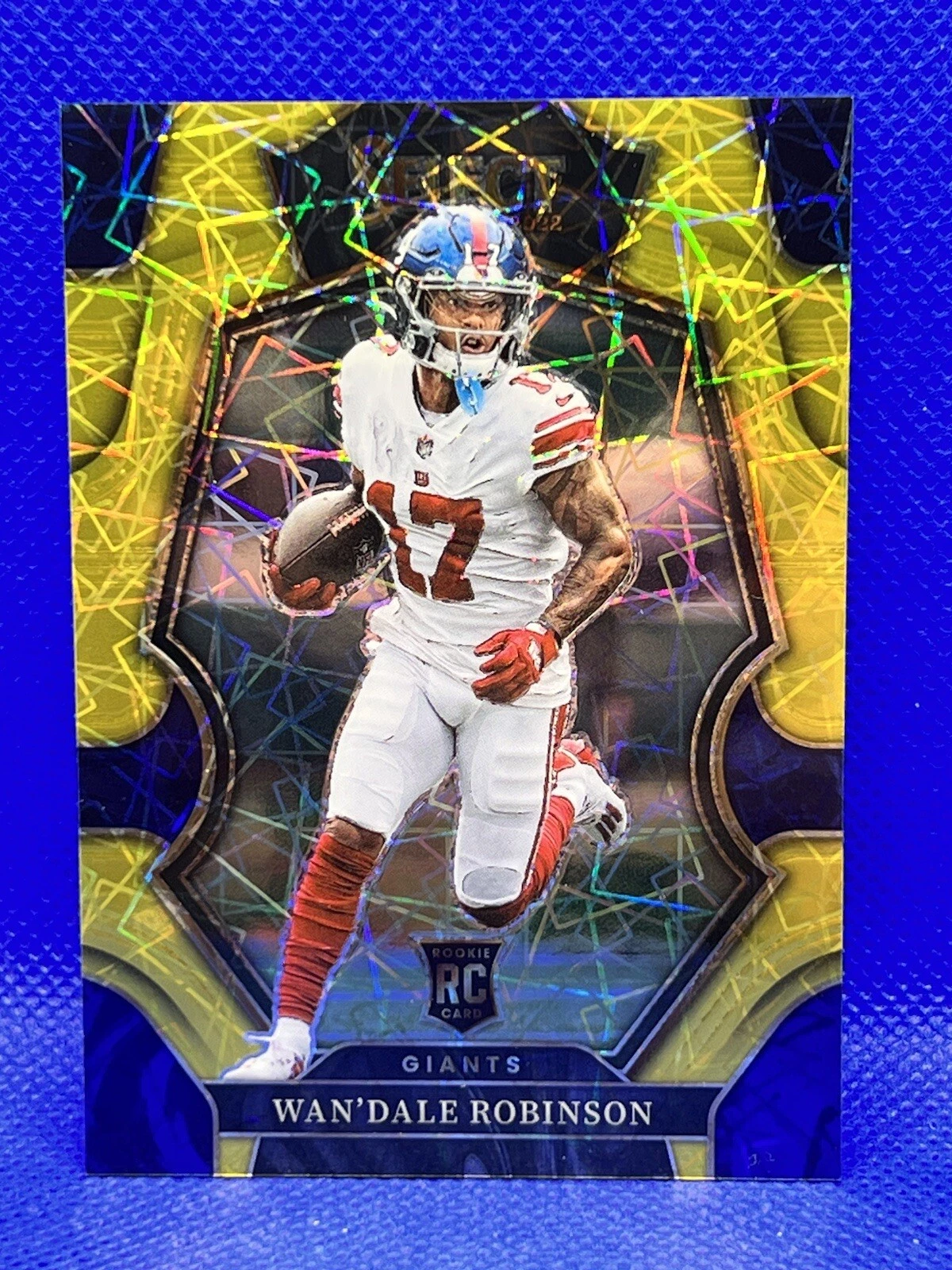 2022 Select Wan'Dale Robinson Premier Level Gold Lazer Rookie RC #10/10