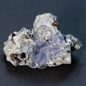 Cristales de zafiro de corindón azul, flogopita. 30 g / 1 oz muestra mineral de cola - Imagen 1 de 3