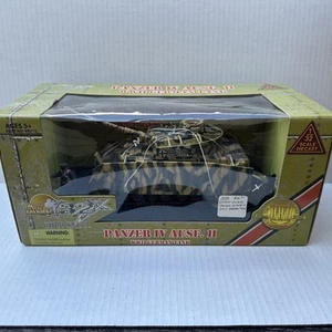 21st Century Toys Ultimate Soldier Cold Steel 1:32 WWII German Panzer Tank Camo - Picture 1 of 16