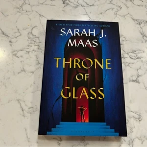 Throne of Glass Sarah J. Maas Paperback Book - Imagen 1 de 4