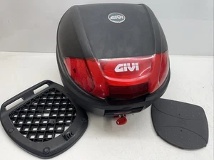 ♻️ Honda Ww 125 Ex2-f Pcx 2016 - 2017 GIVI Rear Luggage Storage Top Box ♻️ - Picture 1 of 12