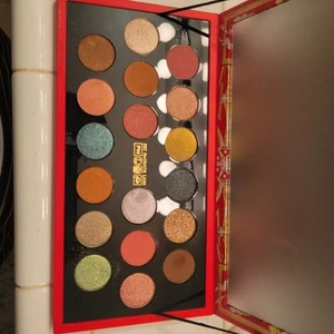 Discontinued Pat Mcgrath Mothership Mega Celestial Odyssey Eyeshadow Palette  - Picture 1 of 3