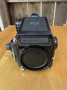 Mamiya M645 1000s fotocamera reflex medio formato pellicola solo corpo - Foto 1 di 13