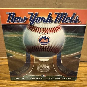 MLB NY Mets 2010 Team Desk Calendar with Daily Trivia New in Box - Picture 1 of 9