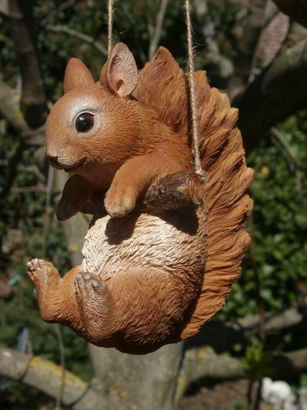 Namvo Eichhörnchen Gartenfigur - Frostsicher, 6,5x7x4 Cm, Aus Schaumstoff