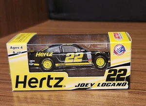 Joey Logano #22 Hertz Black 2013 Mustang 1:64 Action - Picture 1 of 4