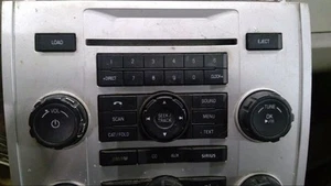 Audio Equipment Radio Receiver AM-FM-6 CD-MP3 Fits 09 ESCAPE 582642 - Picture 1 of 12