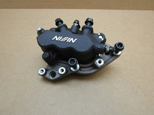 Pinza freno anteriore Honda Forza NSS 300 A-D 2015 8374 miglia (15440) - Foto 1 di 4