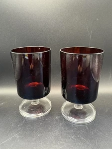 Vintage Arcoroc France Ruby Red Glass Goblets 5.5” Set of 2 Clear Base - Picture 1 of 7