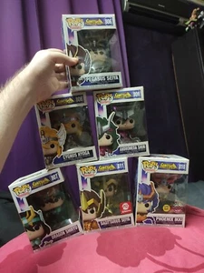 Funko Pop Saint Seiya Complete Series Seiya-Shiryu-Shun-Hyoga-Ikki-Sagittarius - Bild 1 von 7