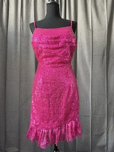 Abito Pomuyoo metallo rosa taglia 8 spalline scollo quadrato lunghezza media paillettes tessuto - Foto 1 di 10