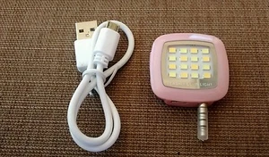 Portable Mini 16 Leds Lamp Fill Light W/ Charge Cable For Mobile Phone Selfie BE - Picture 1 of 1