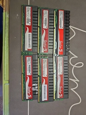 R11 Sector 5 Ddr3 4gb 1600 Lot Of 6 - Image 1 of 3