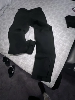 BMW Motorrad TourShell Pants Mens 32x33EU52/US42 Black Removable Protectors - Image 1 of 2